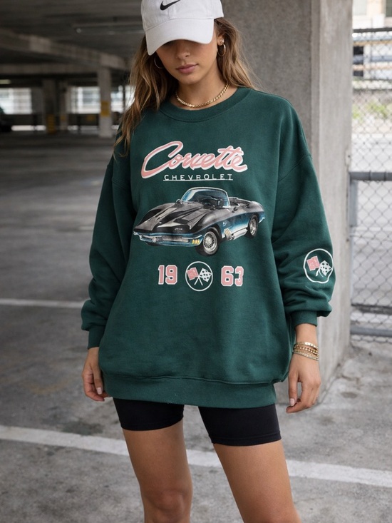 Tops - Corvette Women’s XL Green Graphic Sweatshirt 1963 Stingray GM Licensed Vintage